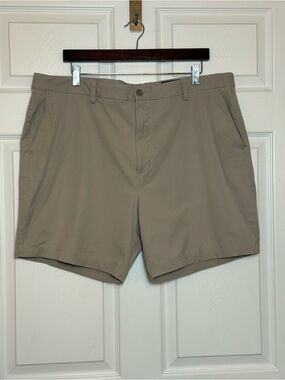 Vineyard Vines Men's Khaki Flat-Front Shorts